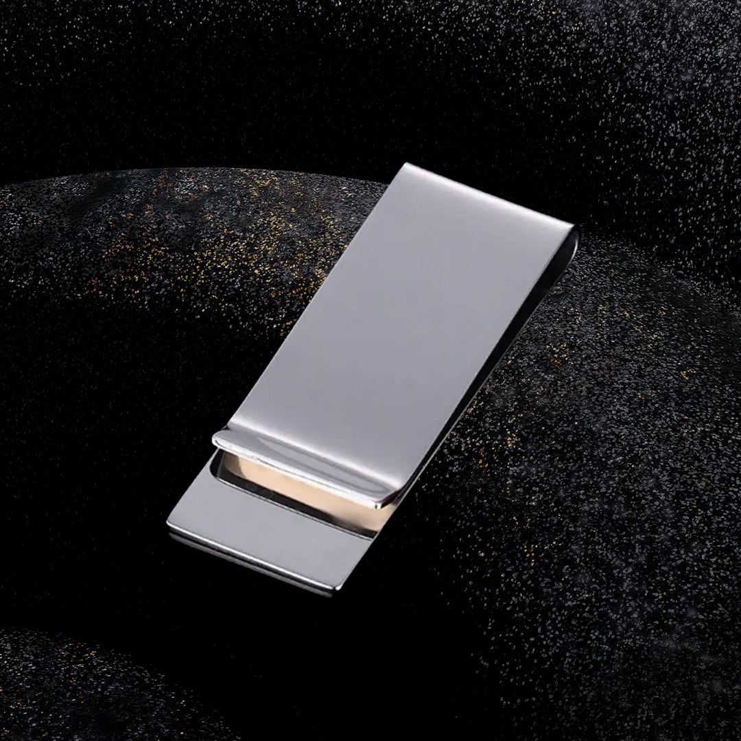 Geldklammer Silber mit schwarzem Knopf mit Winkel und Zirkel